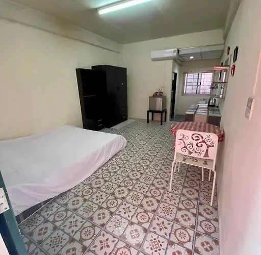 Ratanawong Place 513